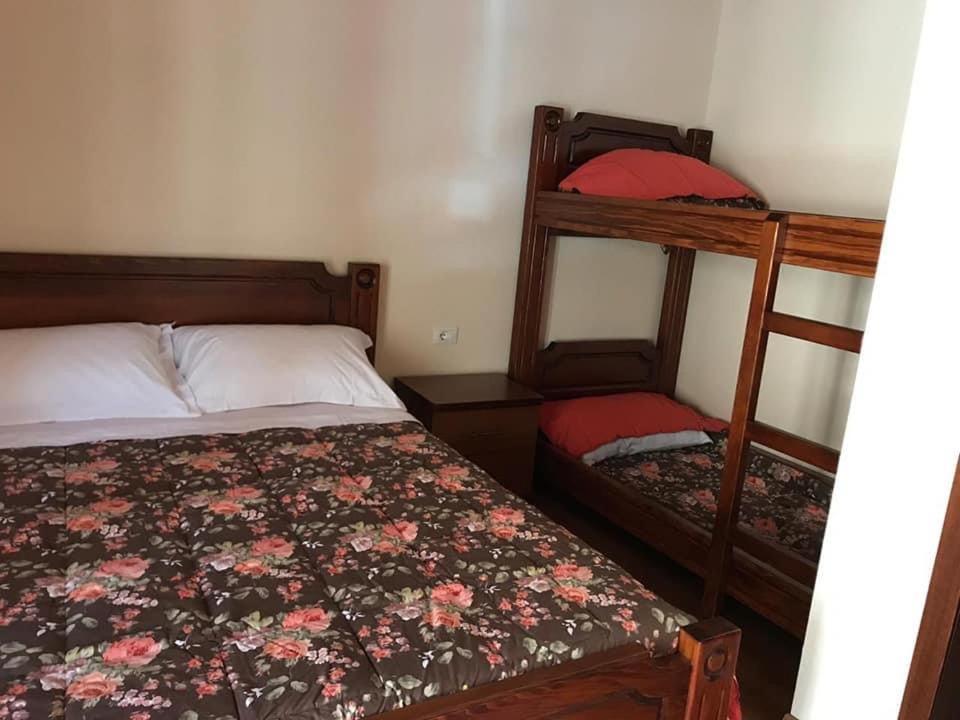 Bujtina Hader Xhebro Hostel Tepelene Ngoại thất bức ảnh