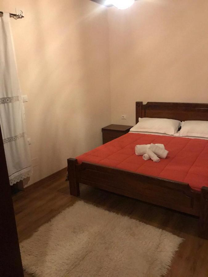 Bujtina Hader Xhebro Hostel Tepelene Ngoại thất bức ảnh