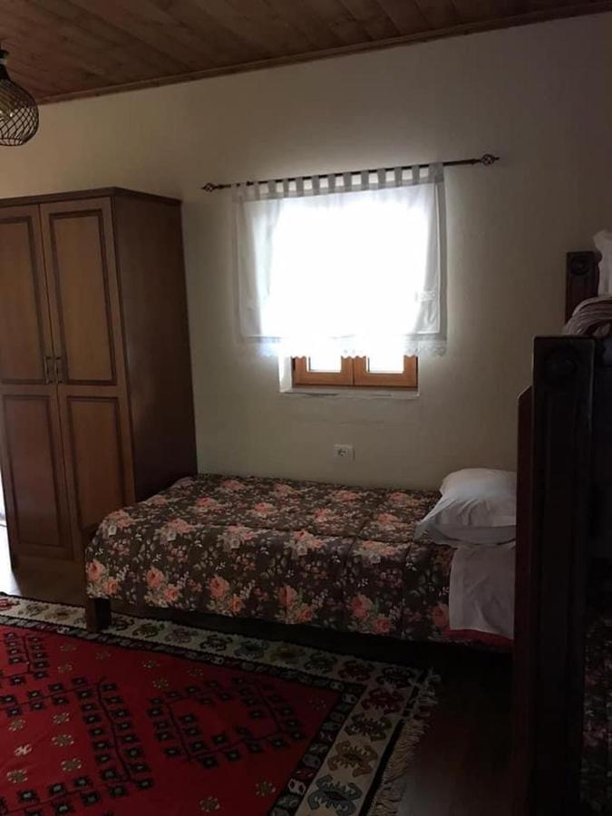 Bujtina Hader Xhebro Hostel Tepelene Ngoại thất bức ảnh